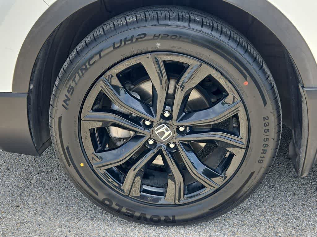 Used 2021 Honda CR-V Touring image 14