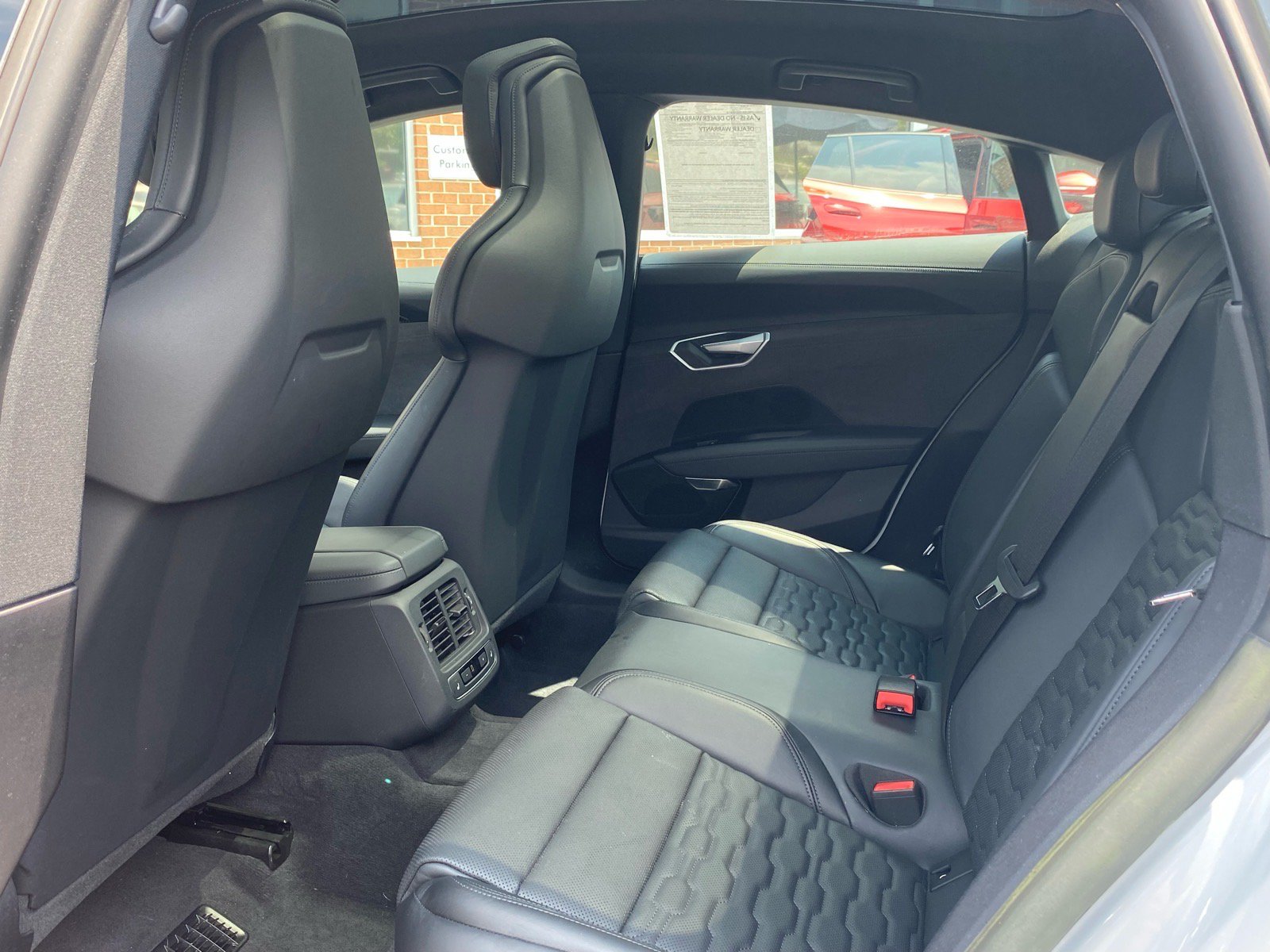 Used 2023 Audi e-tron GT Premium Plus w/ Performance Package AWD/4WD image 19