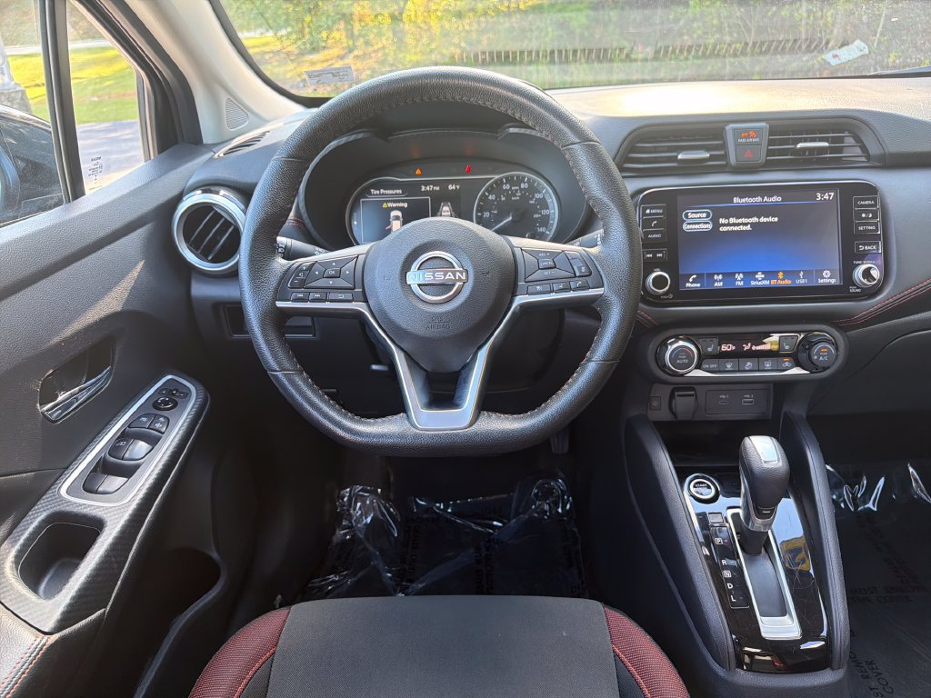 Used 2024 Nissan Versa SR FWD image 23