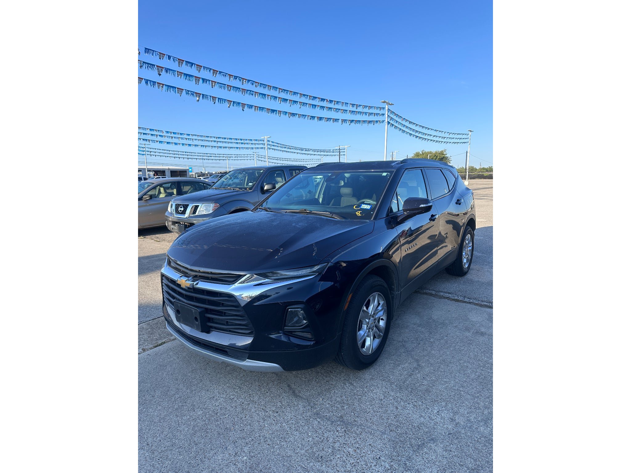 Used 2021 Chevrolet Blazer LT FWD image 1
