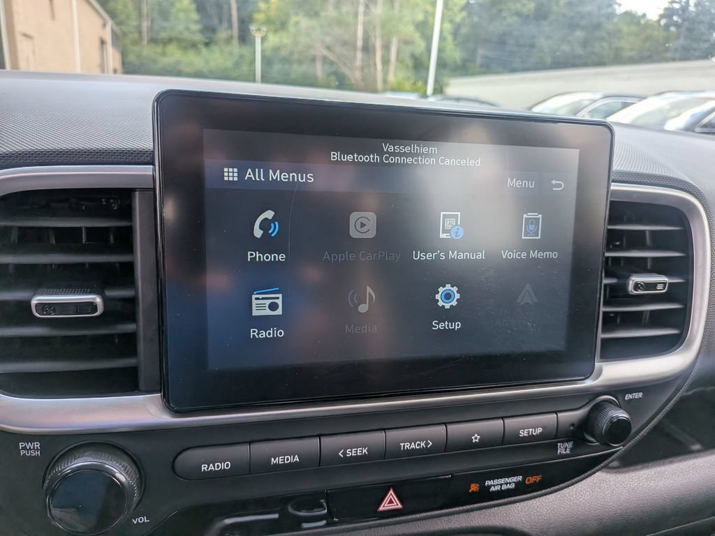 Used 2020 Hyundai Venue SE FWD image 20