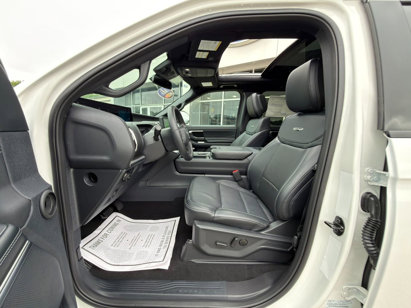 New 2026 Ford Expedition Platinum w/ Stealth Performance Package AWD/4WD image 31