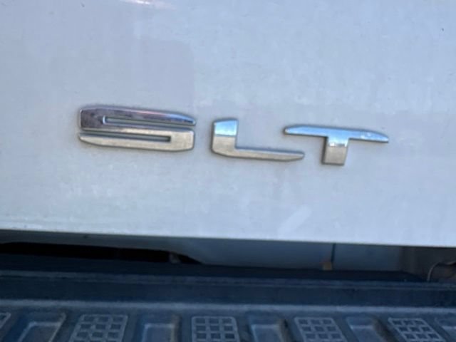 Used 2021 GMC Sierra 1500 SLT w/ SLT Premium Plus Package AWD/4WD image 11