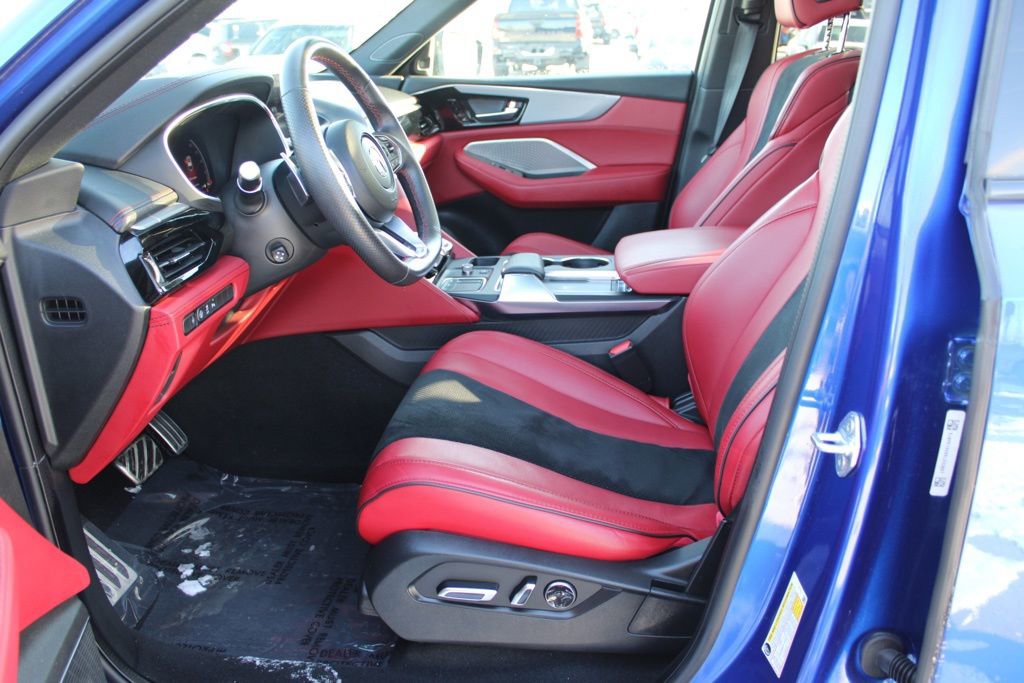 Used 2024 Acura MDX A-Spec image 17