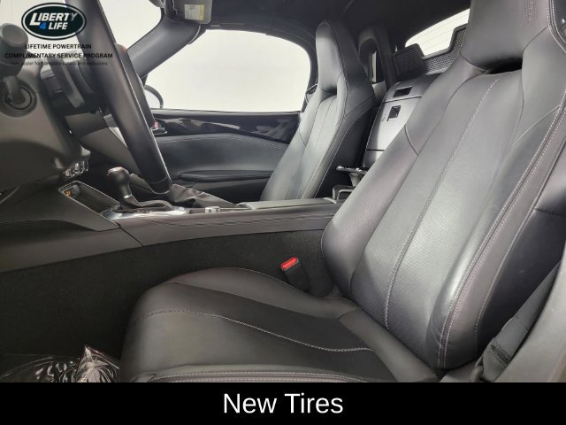 Used 2024 MAZDA MX-5 Miata Grand Touring RWD image 14