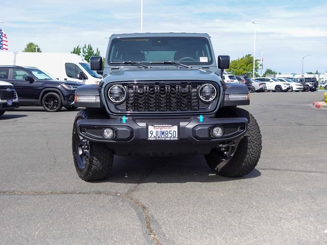 Used 2024 Jeep Wrangler Unlimited image 2