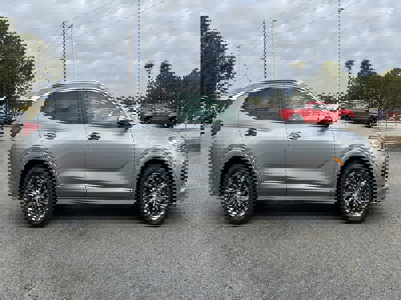 Used 2023 Buick Encore GX Select w/ Sport Touring Package image 11