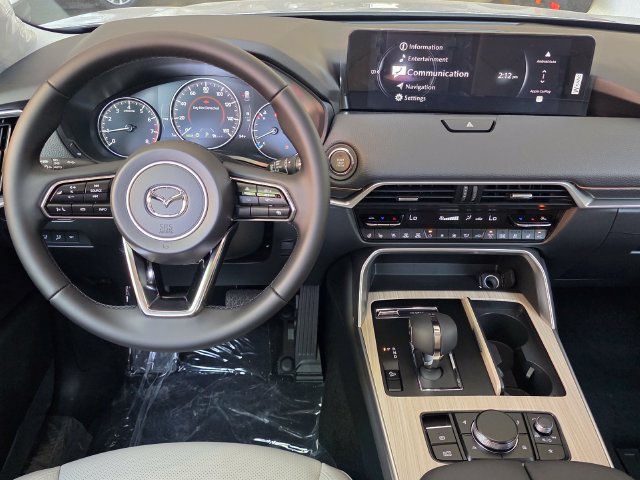 New 2026 MAZDA CX-90 3.3 Turbo w/ Preferred Package AWD/4WD image 12