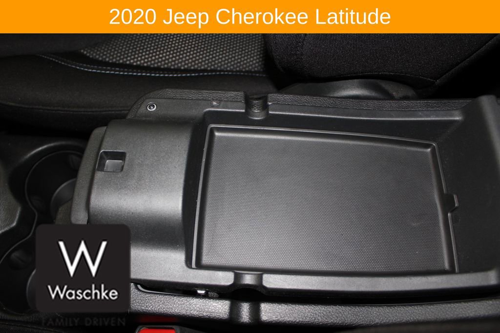 Used 2020 Jeep Cherokee Latitude w/ Cold Weather Group image 33