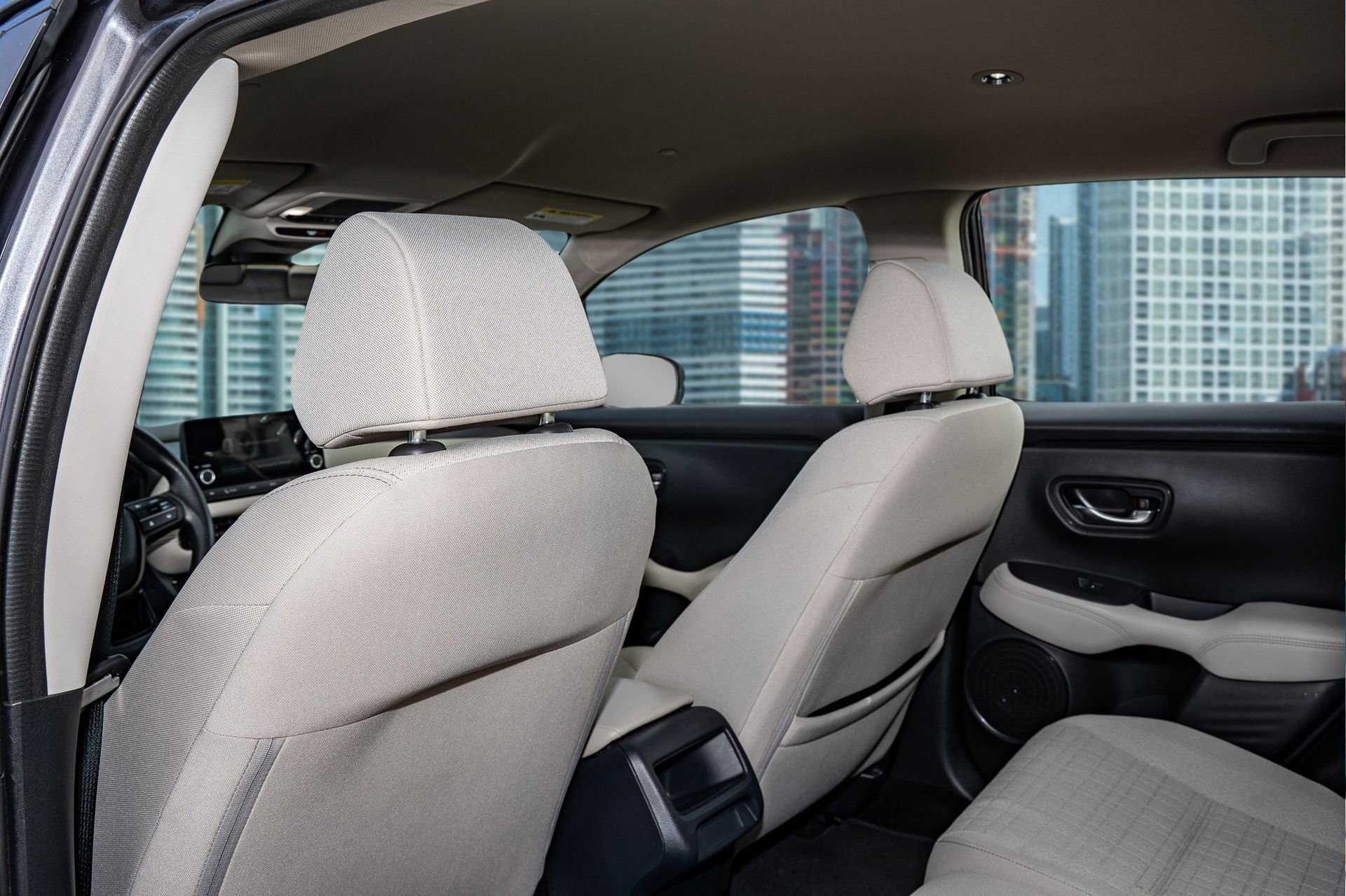 Certified 2023 Honda HR-V LX image 17