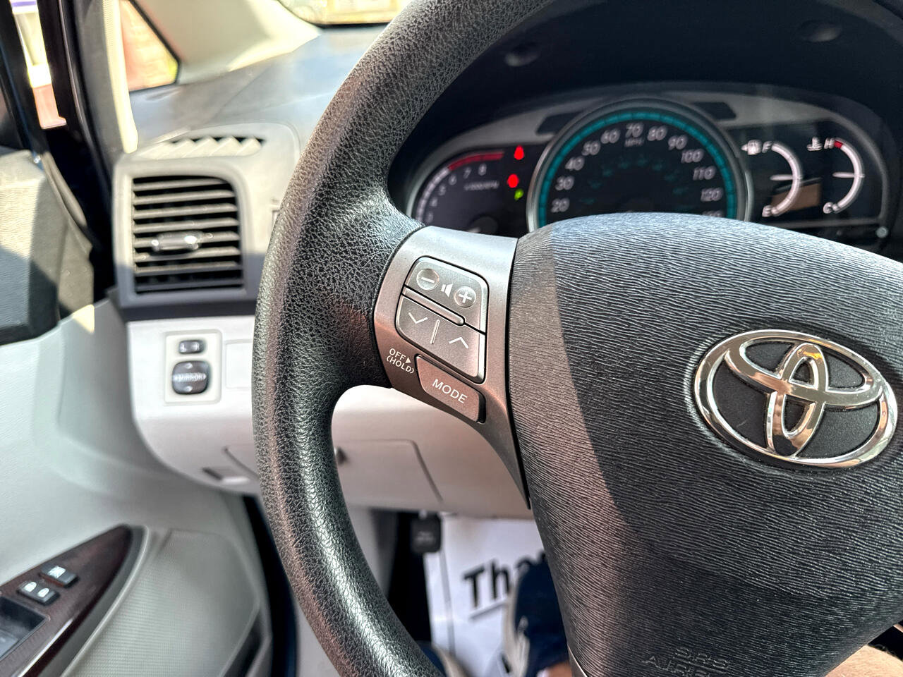 Used 2010 Toyota Venza AWD image 19