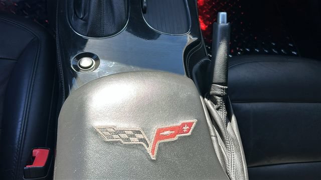 Used 2013 Chevrolet Corvette Coupe RWD image 20