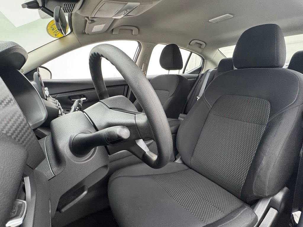 Used 2023 Nissan Sentra S FWD image 15