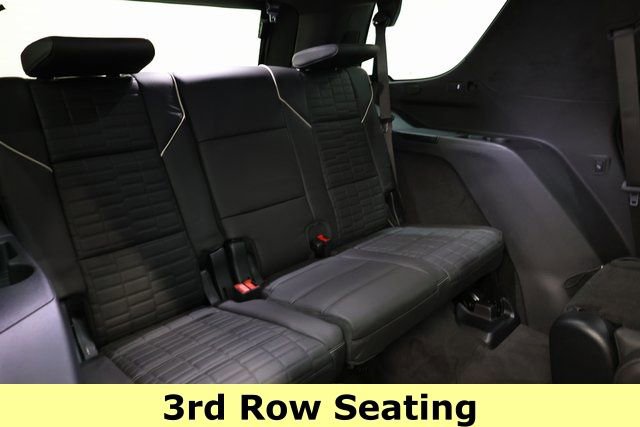 Used 2025 Cadillac Escalade V image 19