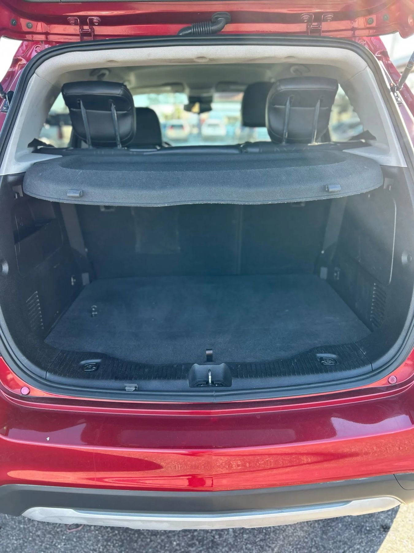 Used 2019 Chevrolet Trax LT w/ LT Convenience Package image 17