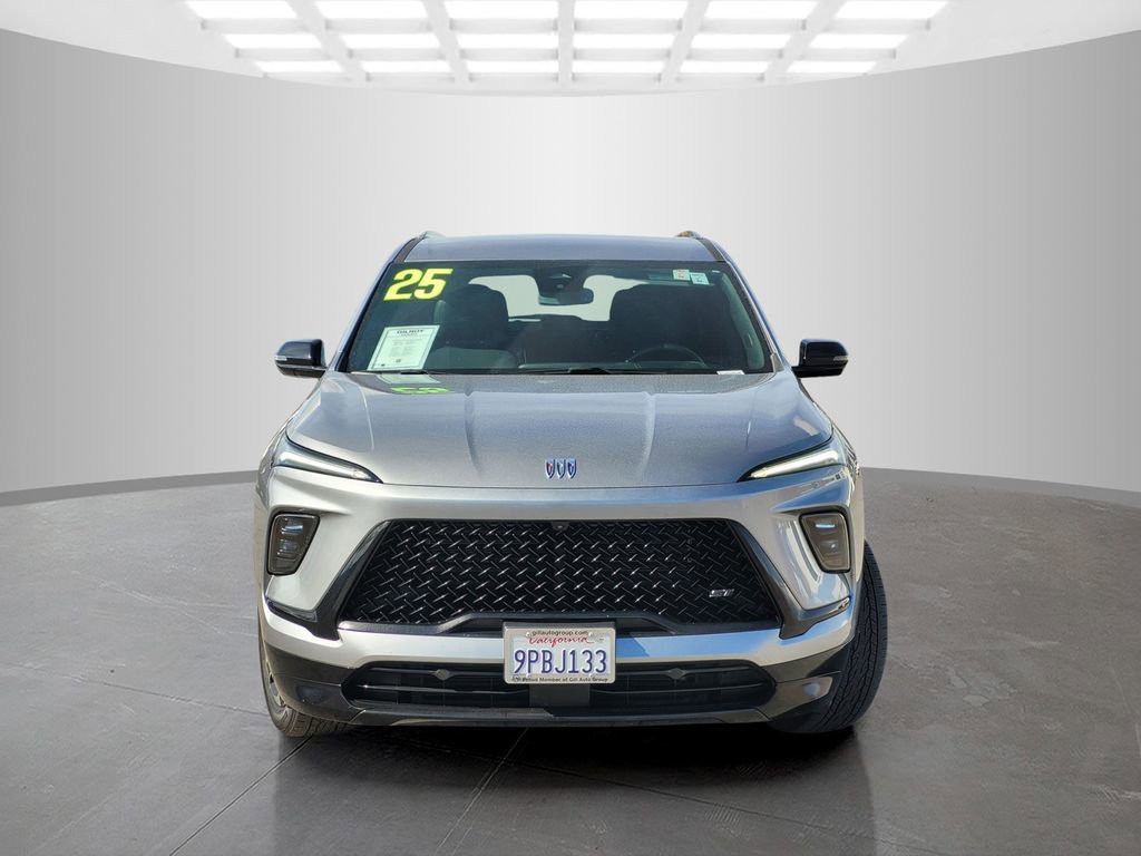 Used 2025 Buick Enclave Sport Touring image 2