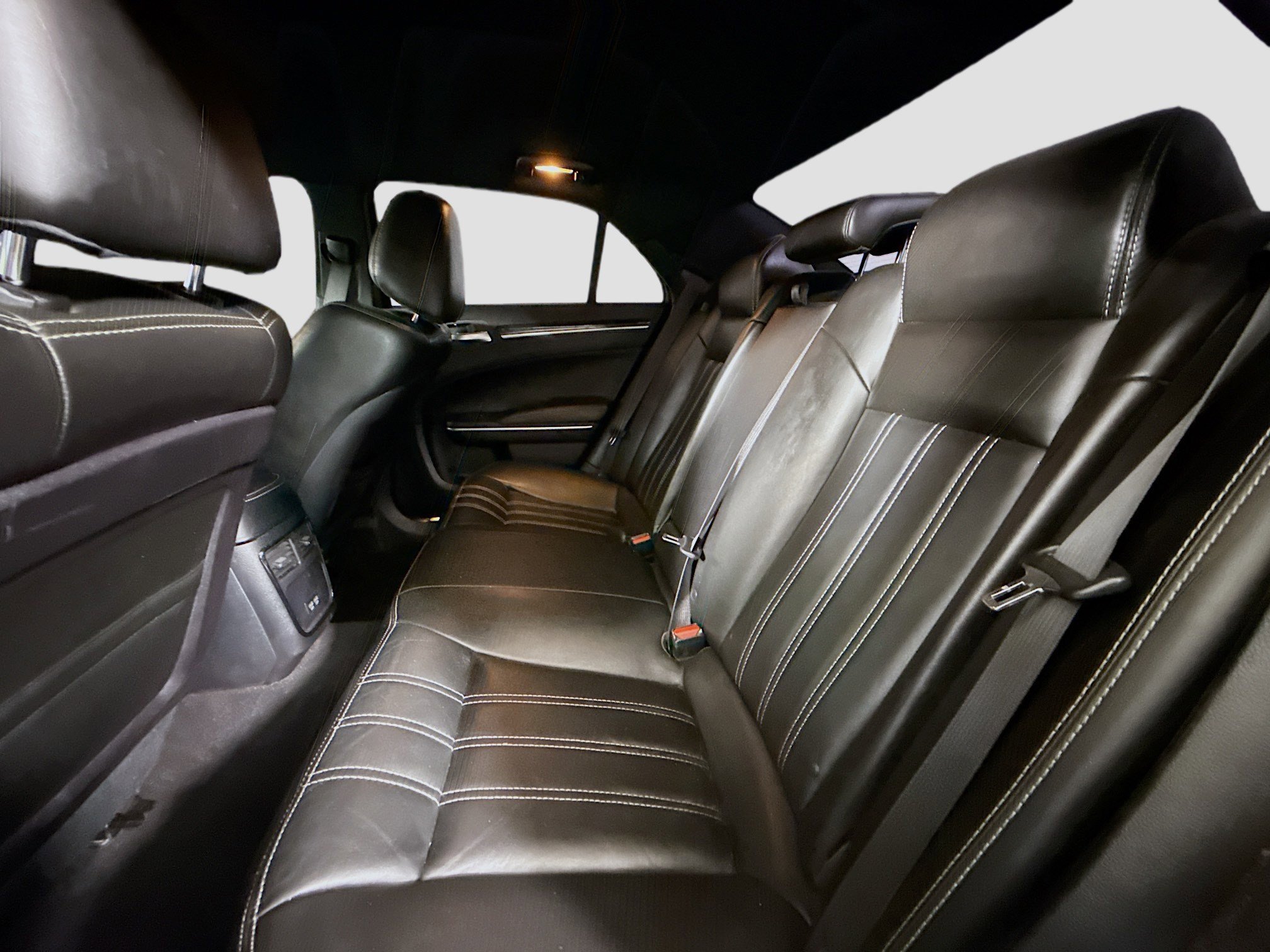 Used 2021 Chrysler 300 S image 25