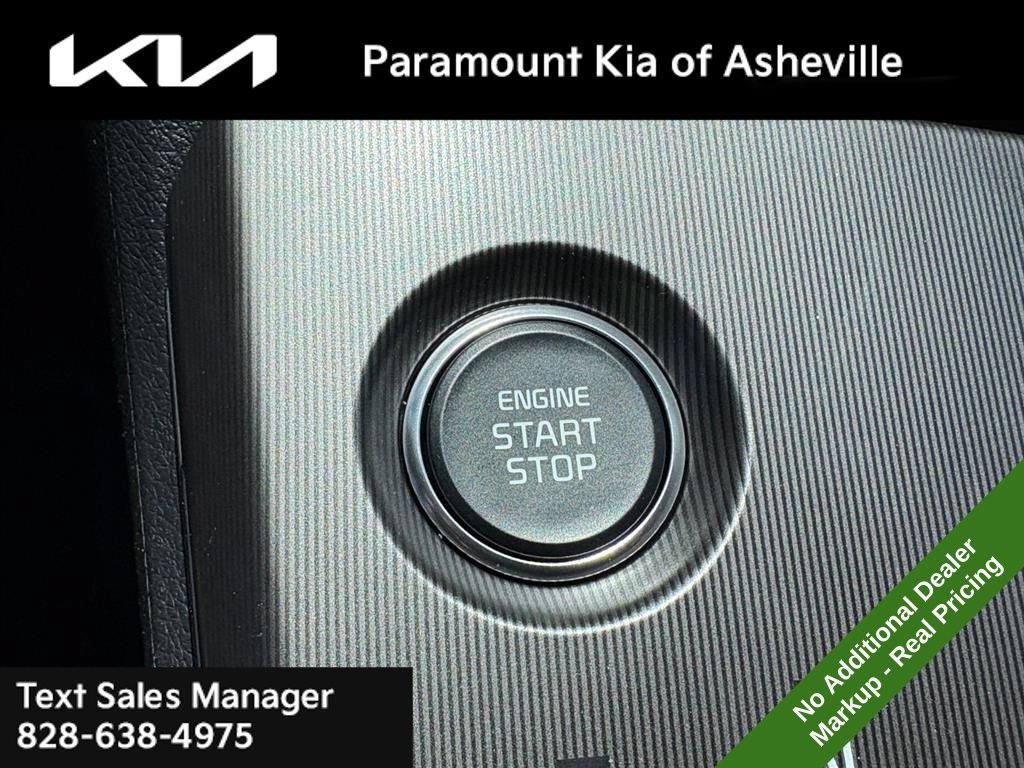 New 2026 Kia Sportage EX w/ EX Panoramic Sunroof Package AWD/4WD image 14