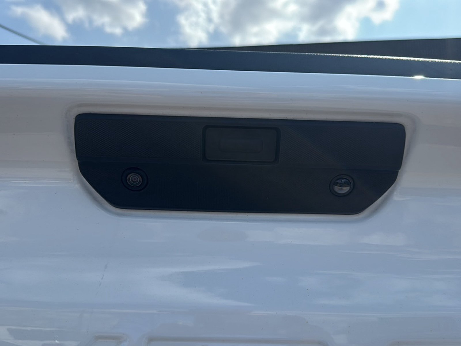 Used 2021 Chevrolet Silverado 1500 RST w/ Bed Protection Package AWD/4WD image 24