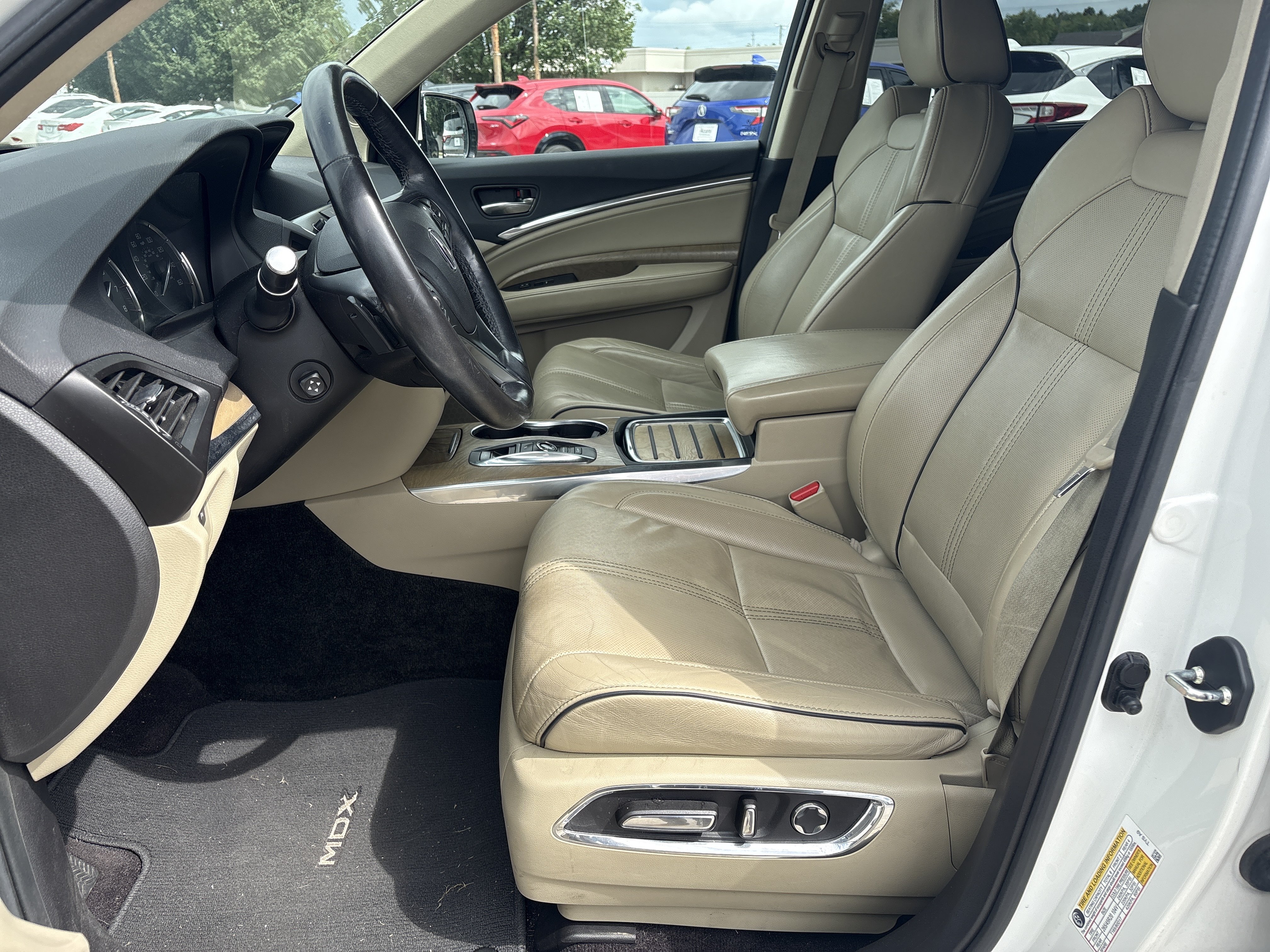 Used 2019 Acura MDX w/ Advance Package AWD/4WD image 9