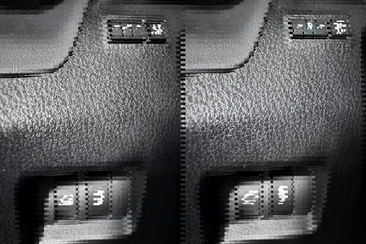 Used 2023 Toyota Crown Platinum image 21