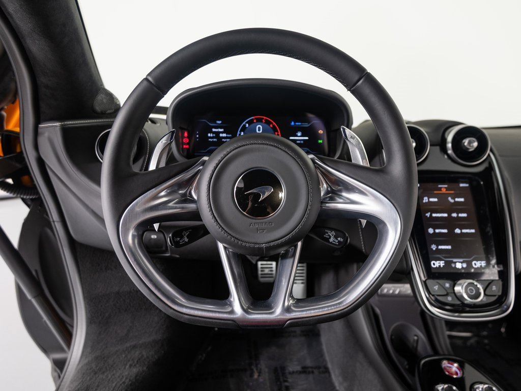 New 2025 McLaren GTS image 14