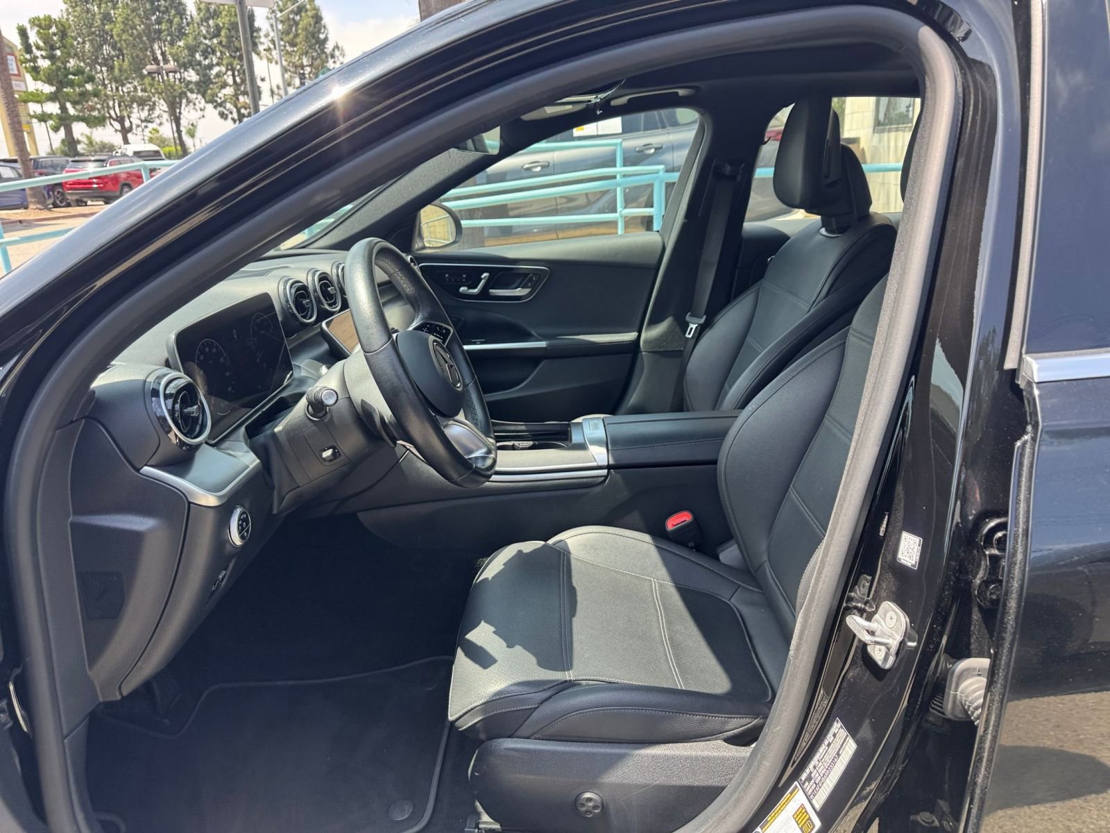 Used 2024 Mercedes-Benz C 300 4MATIC Sedan image 28