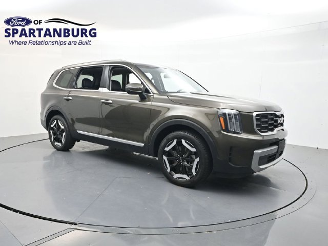 Used 2023 Kia Telluride S FWD 360° Tour