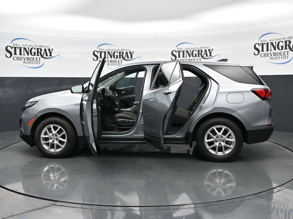 Used 2024 Chevrolet Equinox LT FWD image 28