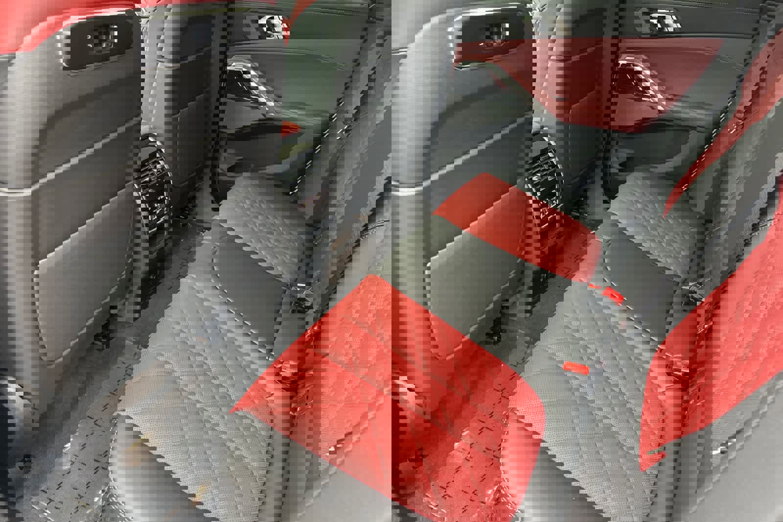 New 2026 BMW X6 xDrive40i image 4