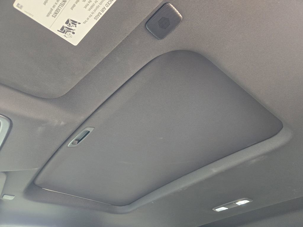 Used 2024 Chevrolet Silverado 1500 High Country w/ High Country Premium Package image 32