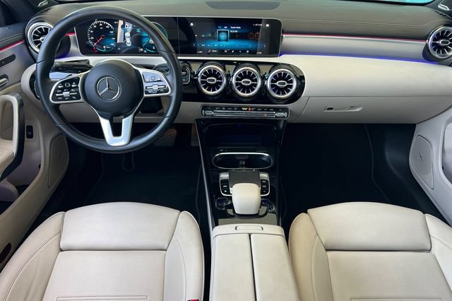 Used 2020 Mercedes-Benz CLA 250 image 15