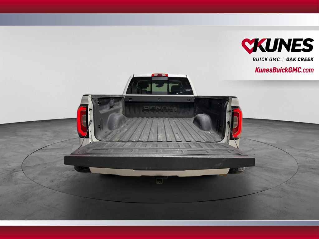 Used 2017 GMC Sierra 1500 Denali w/ Denali Ultimate Package AWD/4WD image 39
