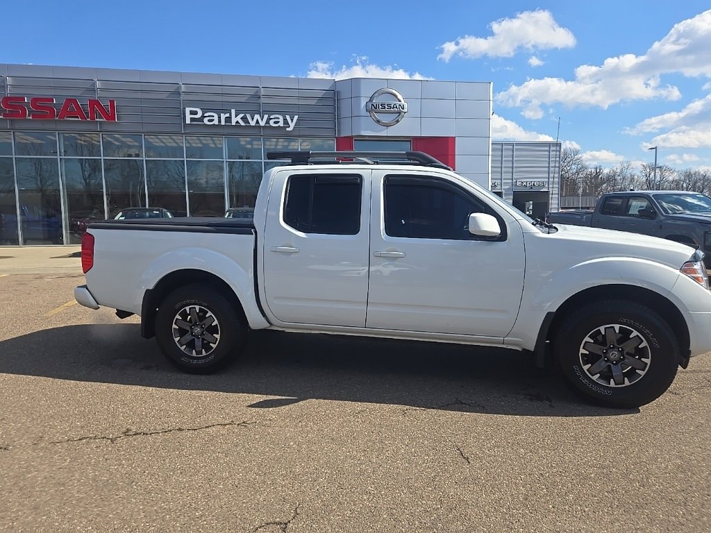 Used 2015 Nissan Frontier PRO-4X w/ Pro-4x Luxury Package image 8