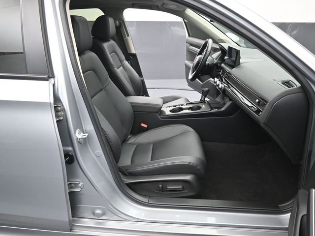 Used 2023 Honda Civic Touring image 39