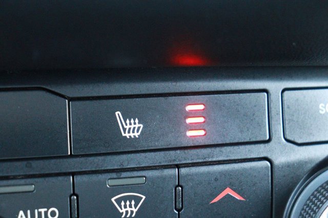 Used 2023 Dodge Durango SXT RWD image 16