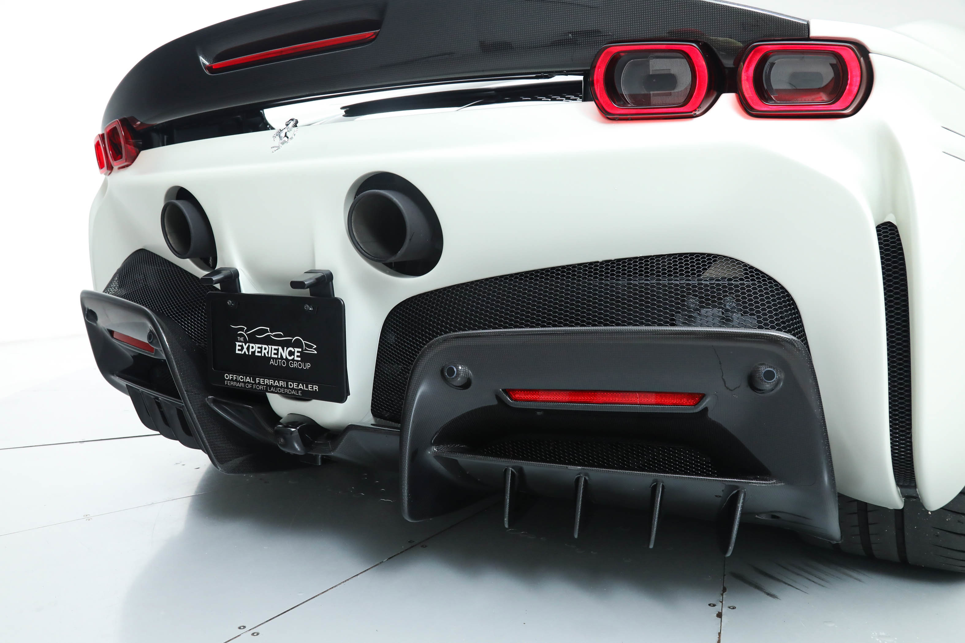 Certified 2025 Ferrari SF90 Spider AWD/4WD image 19