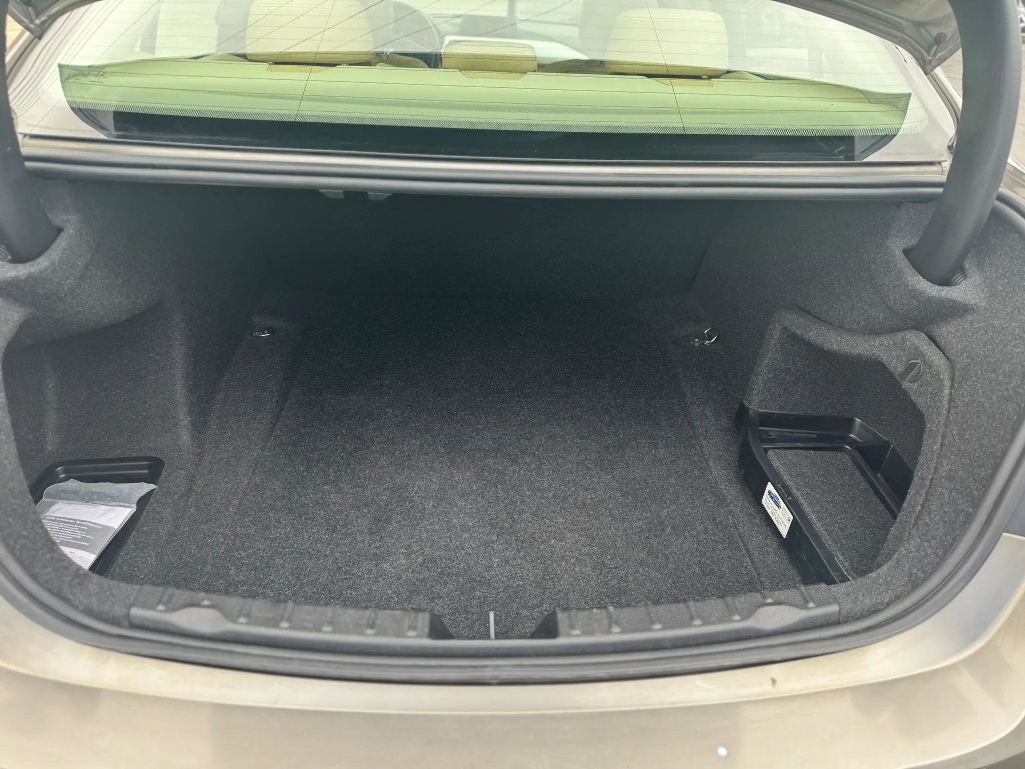 Used 2016 BMW 320i Sedan RWD image 20