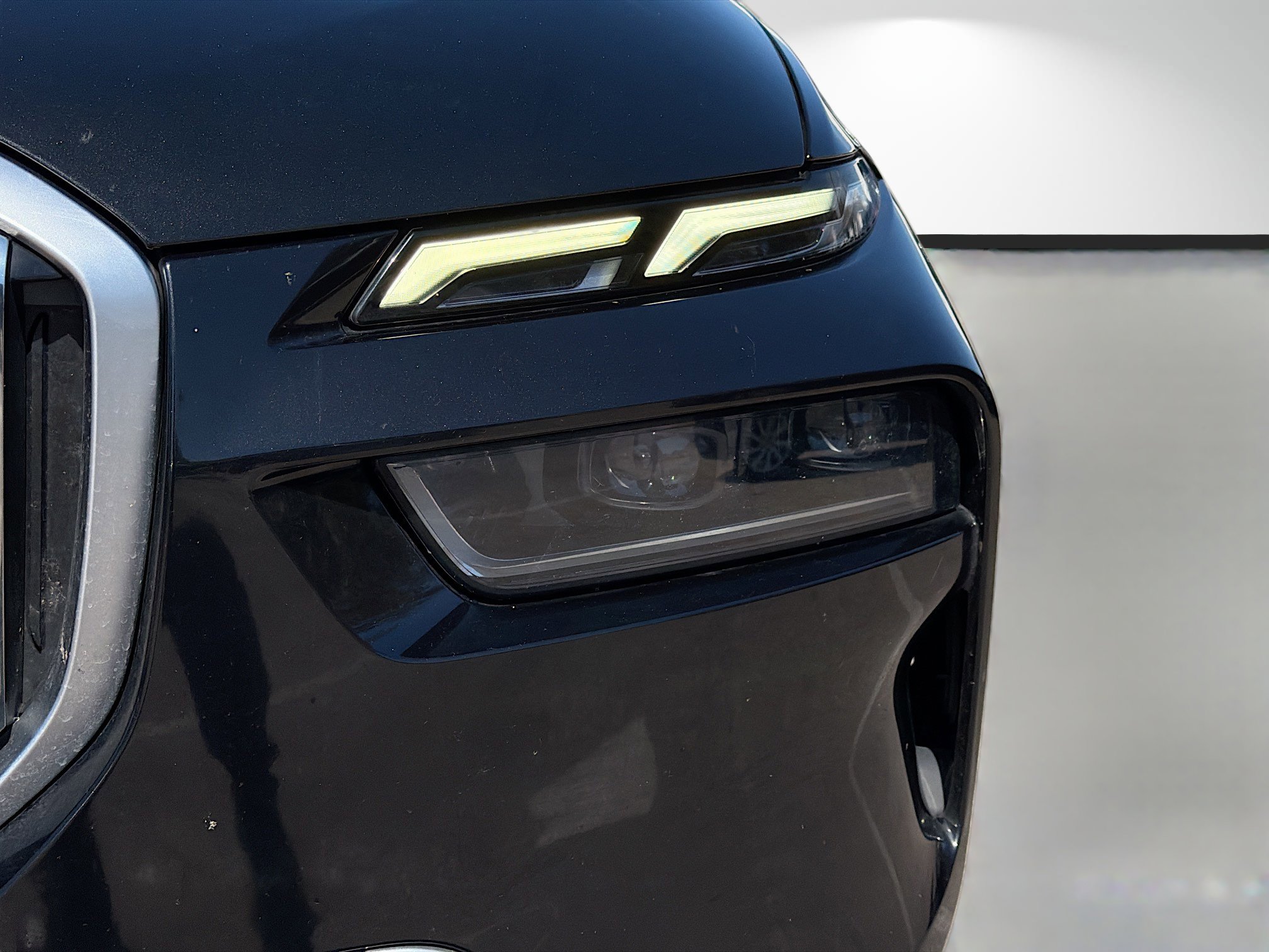 Used 2023 BMW X7 xDrive40i image 9