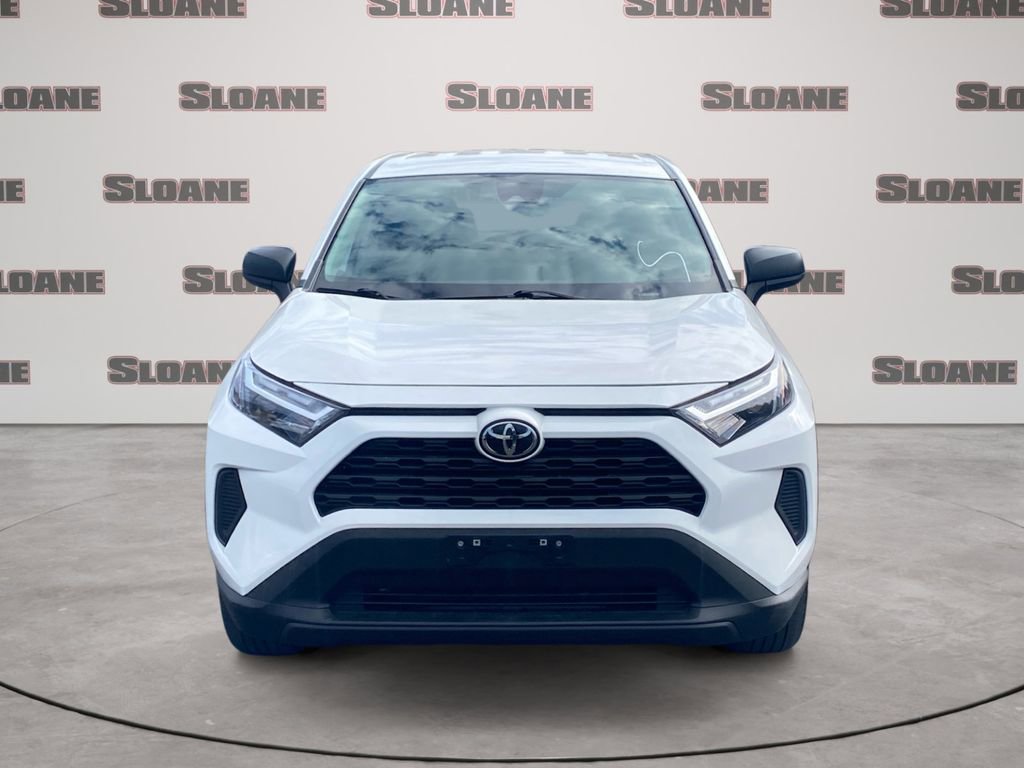 Used 2023 Toyota RAV4 LE AWD/4WD image 8