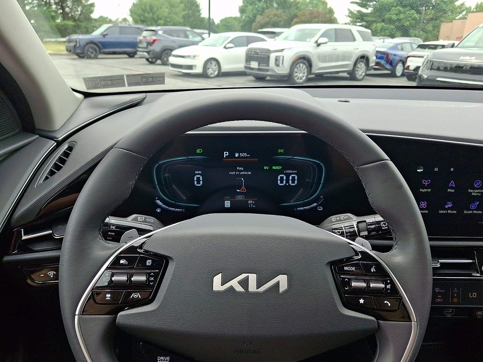 New 2026 Kia Niro EX FWD image 13