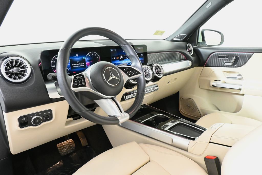 Certified 2024 Mercedes-Benz GLB 250 image 15