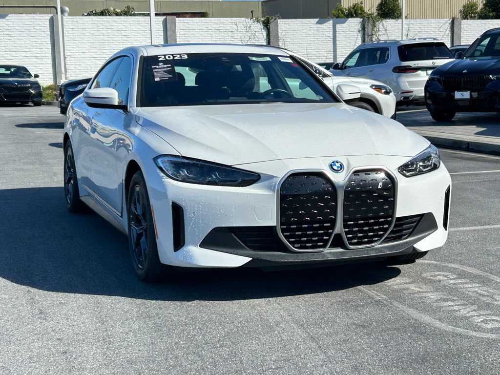 Used 2023 BMW i4 eDrive35 w/ Premium Package RWD image 7