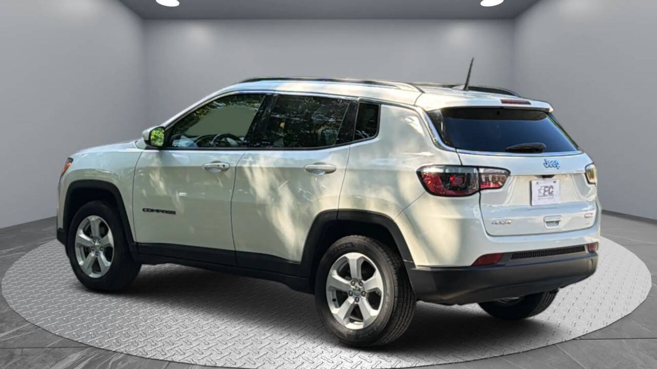 Used 2021 Jeep Compass Latitude w/ Sun and Sound Group AWD/4WD image 7