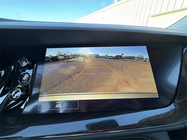 Used 2023 Buick Envision Essence image 45