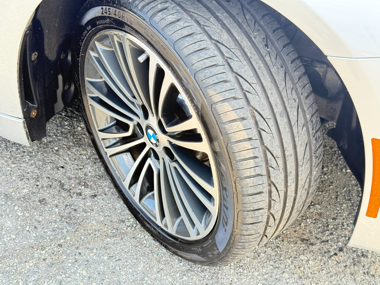 Used 2018 BMW 530i xDrive w/ Premium Package image 90