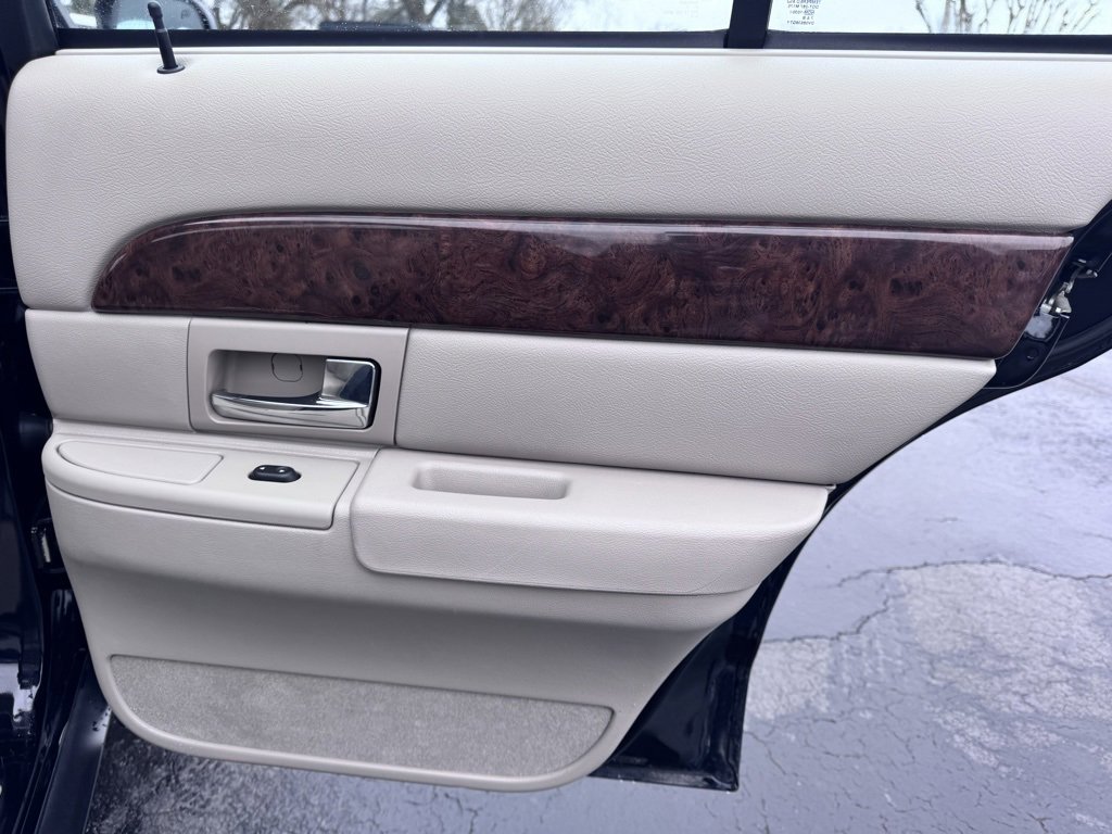 Used 2008 Mercury Grand Marquis LS image 23