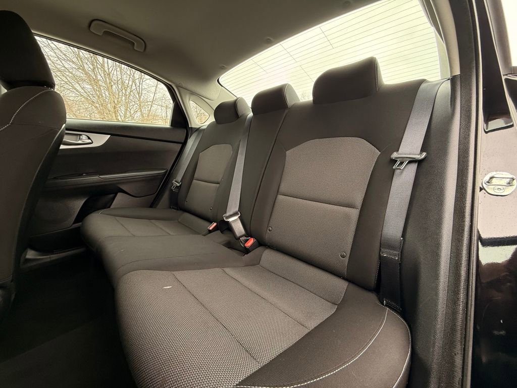 Used 2023 Kia Forte LXS image 15