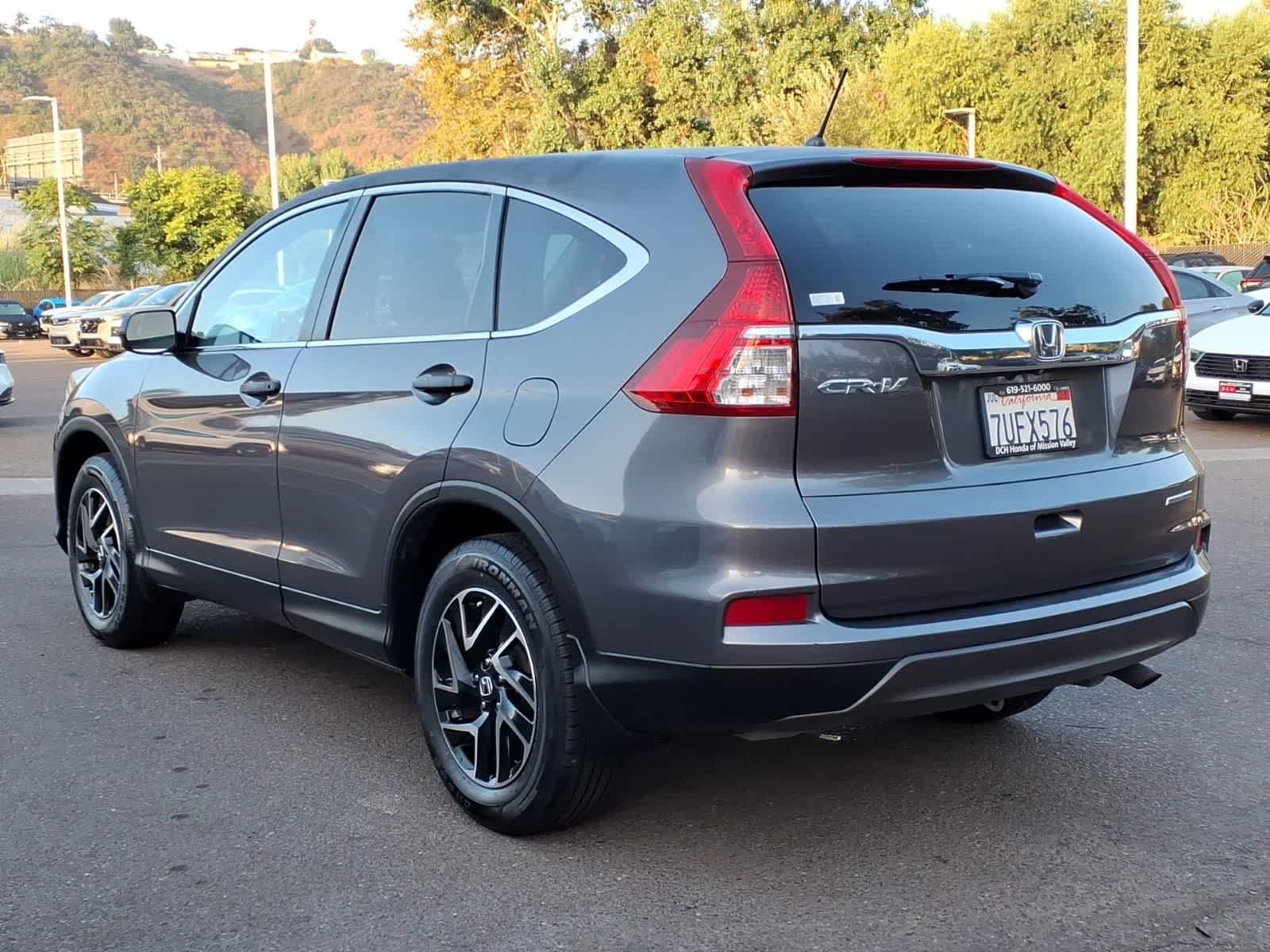 Used 2016 Honda CR-V SE image 7