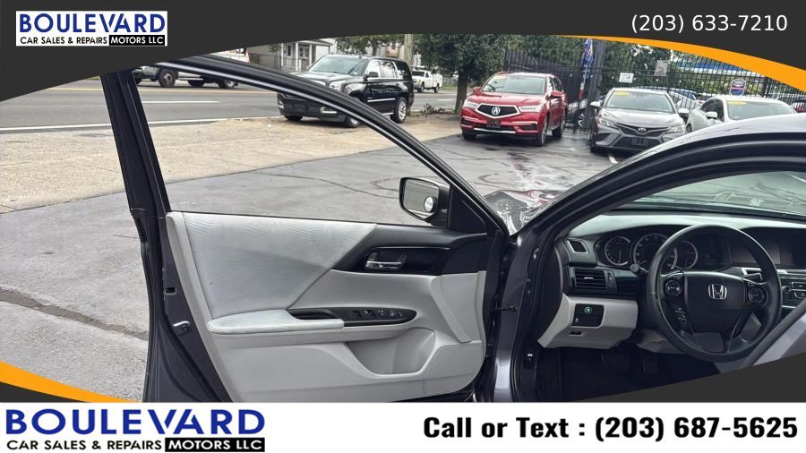 Used 2016 Honda Accord LX image 10